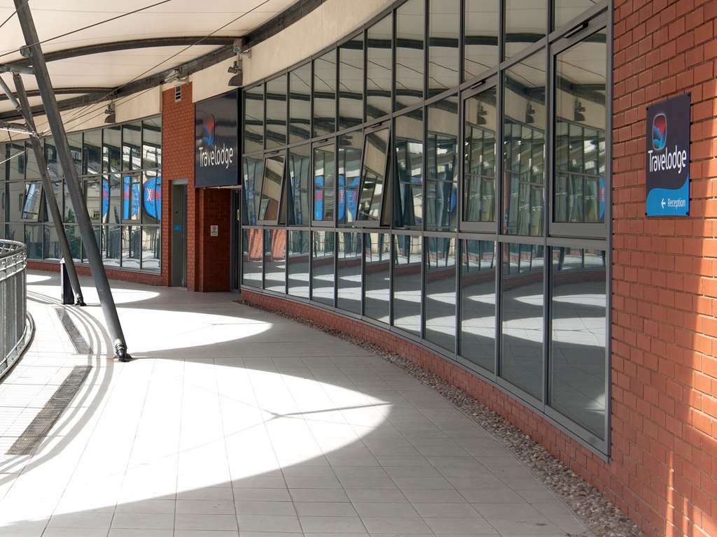 Travelodge Birmingham Central Broadway Plaza מראה חיצוני תמונה